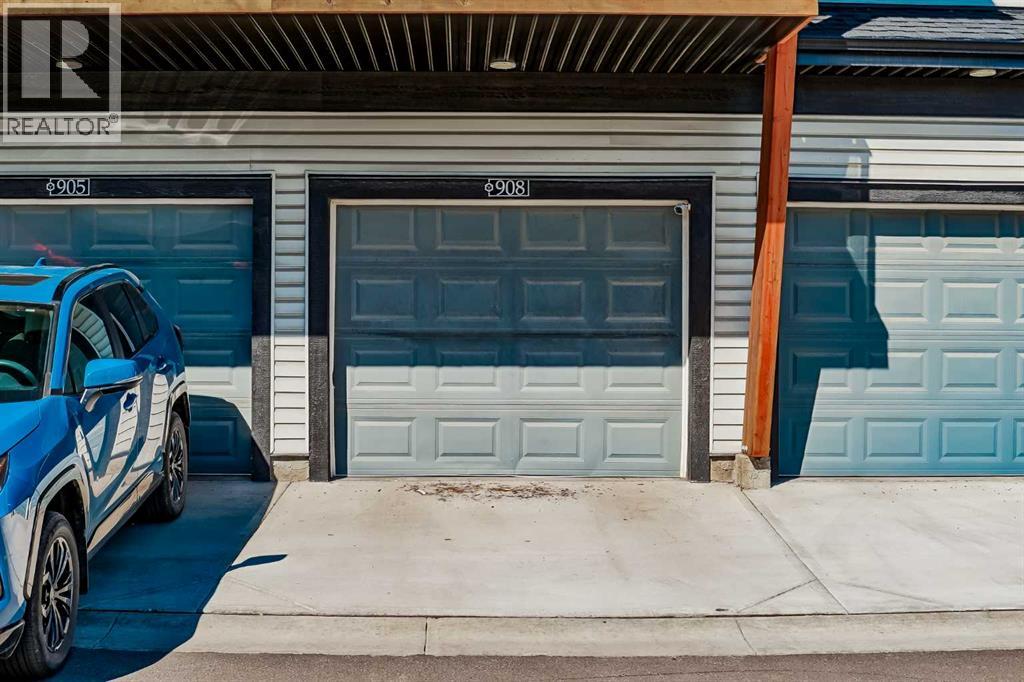 Single Family House for Sale in    Street NE Saddle Ridge Calgary 