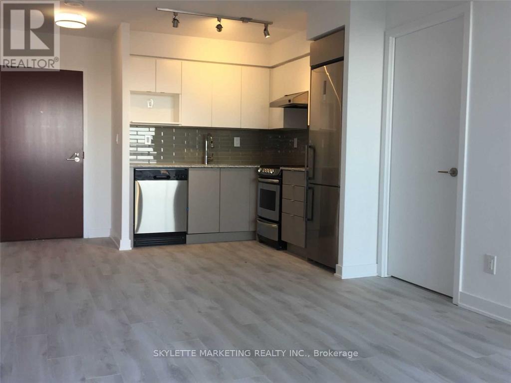 Photo 6 of 902 160 Flemington Road, Toronto ON