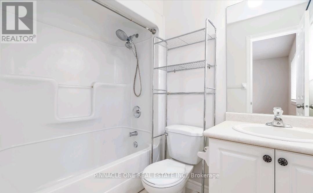 Photo 8 of 251 Pringle Drive, Barrie ON