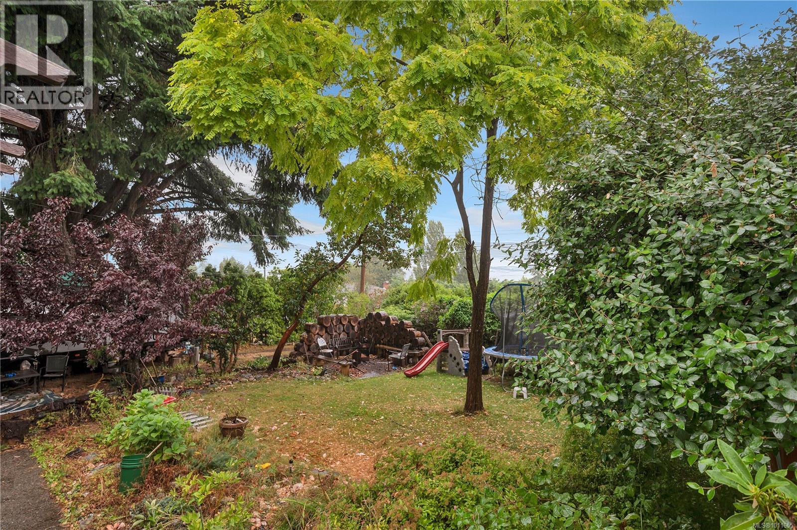 765 8th Ave, Campbell River