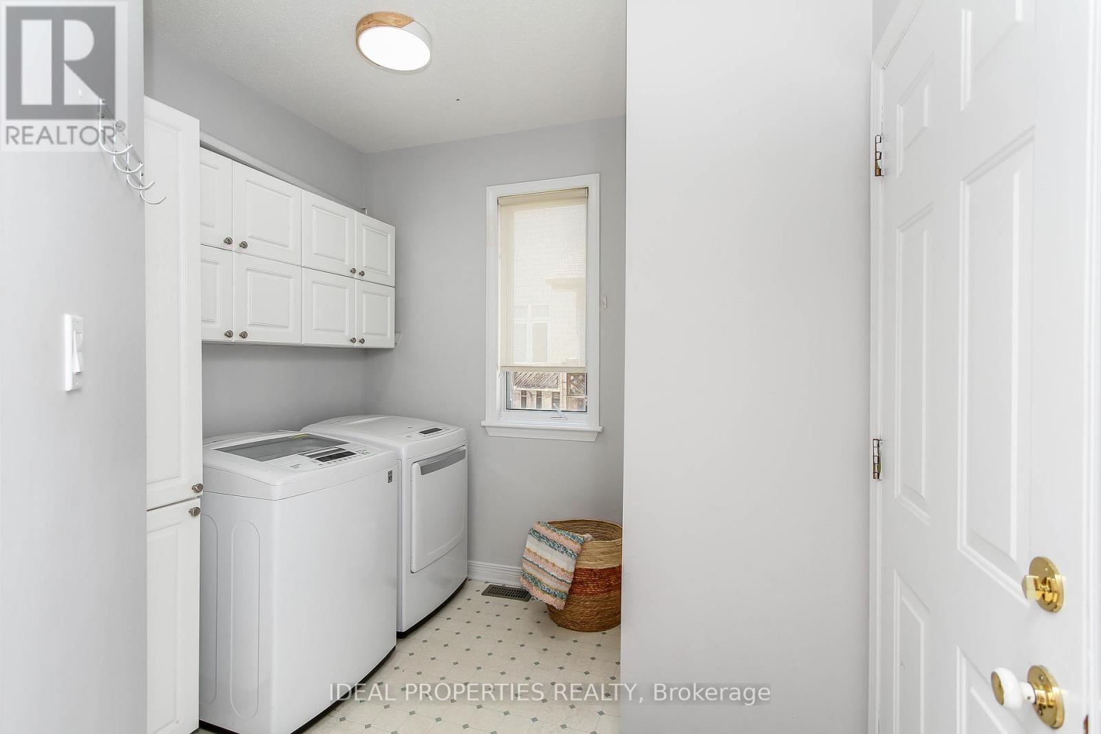 Photo 28 of 27 Fanterra Way, Ottawa ON