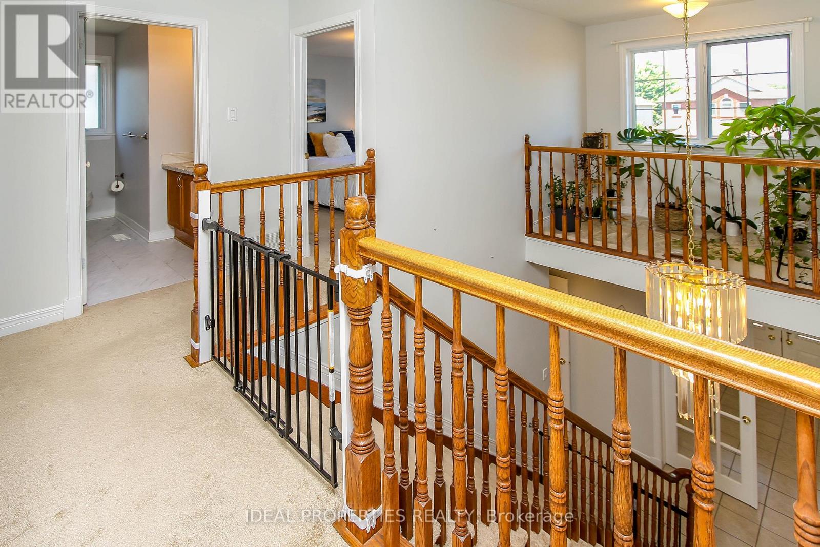 Photo 3 of 27 Fanterra Way, Ottawa ON