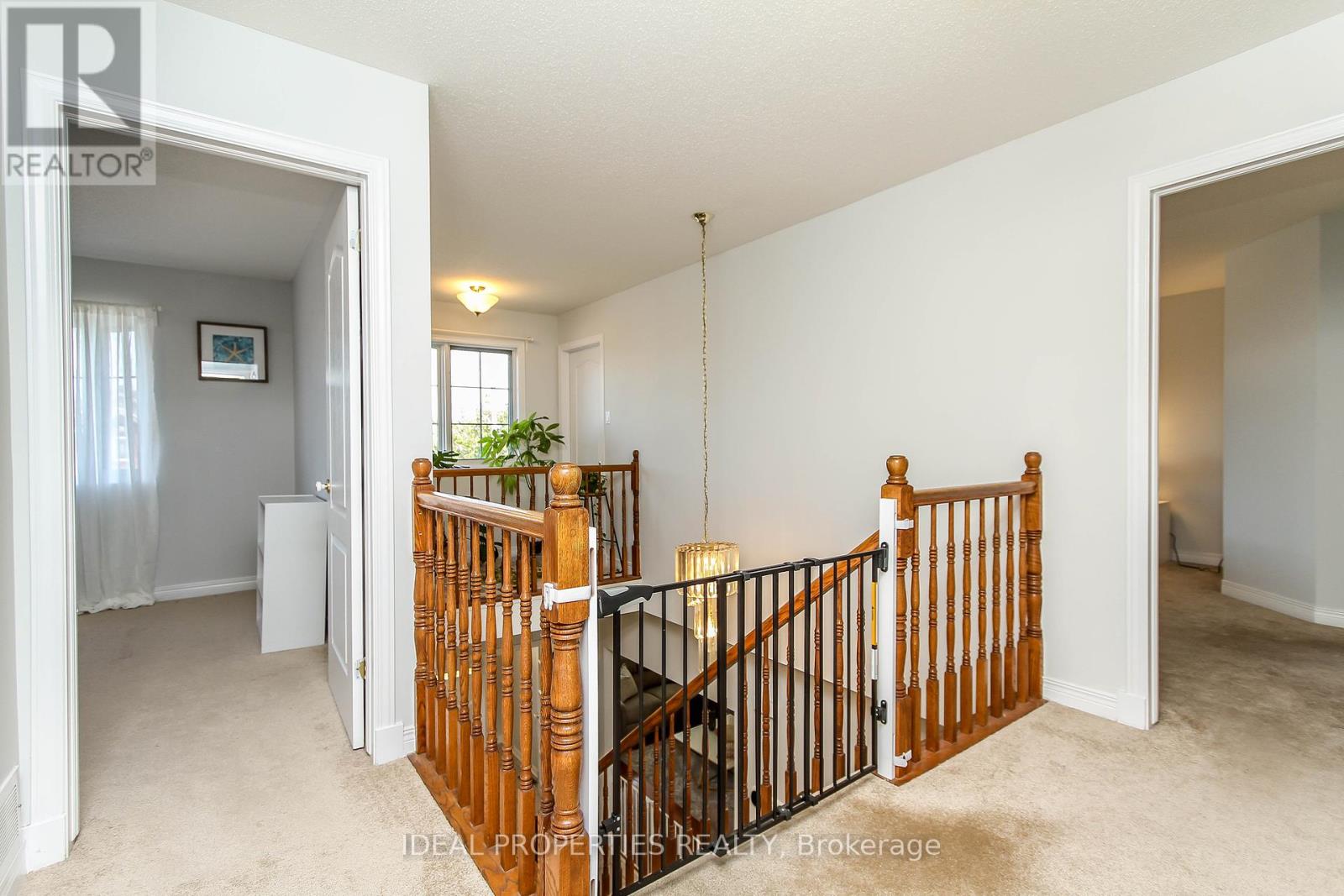 Photo 37 of 27 Fanterra Way, Ottawa ON