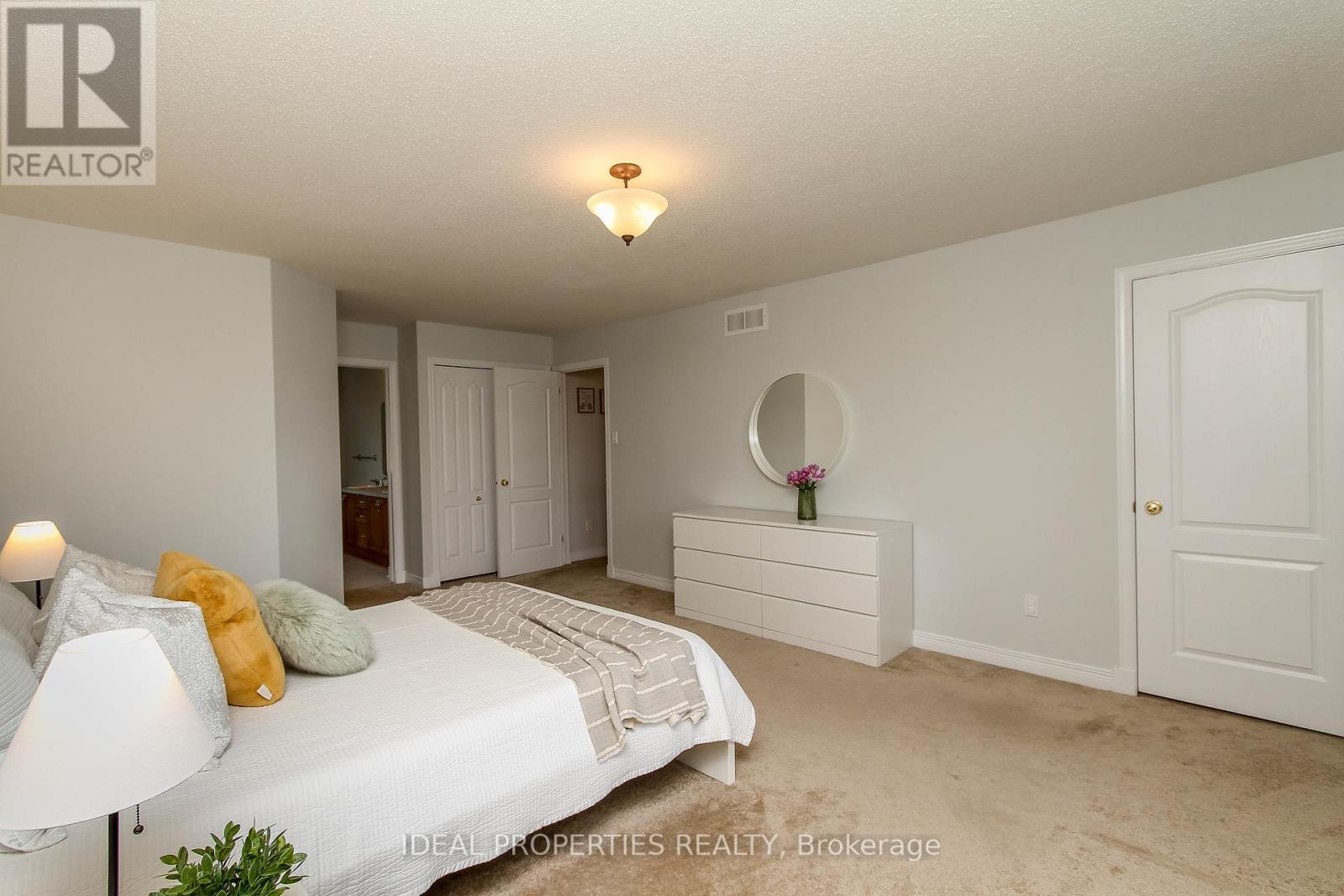 Photo 35 of 27 Fanterra Way, Ottawa ON