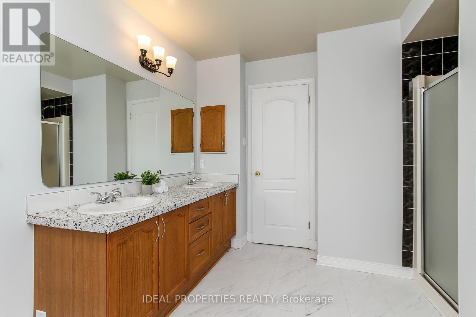 Photo 27 of 27 Fanterra Way, Ottawa ON