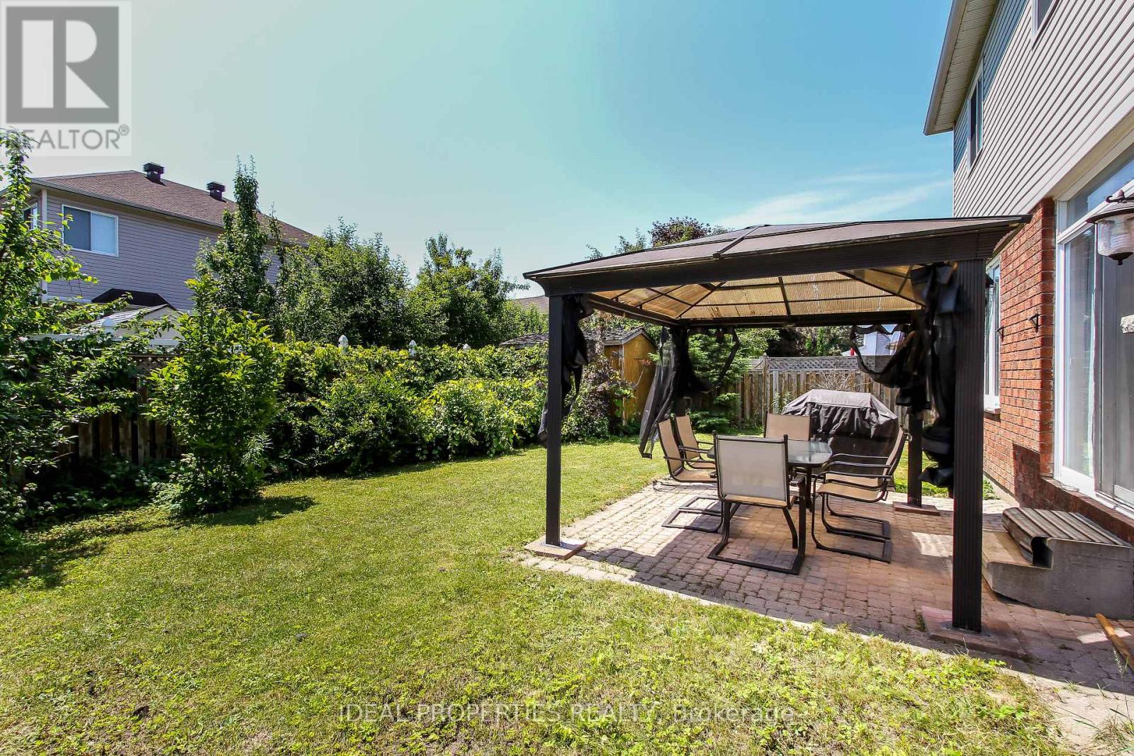 Photo 24 of 27 Fanterra Way, Ottawa ON
