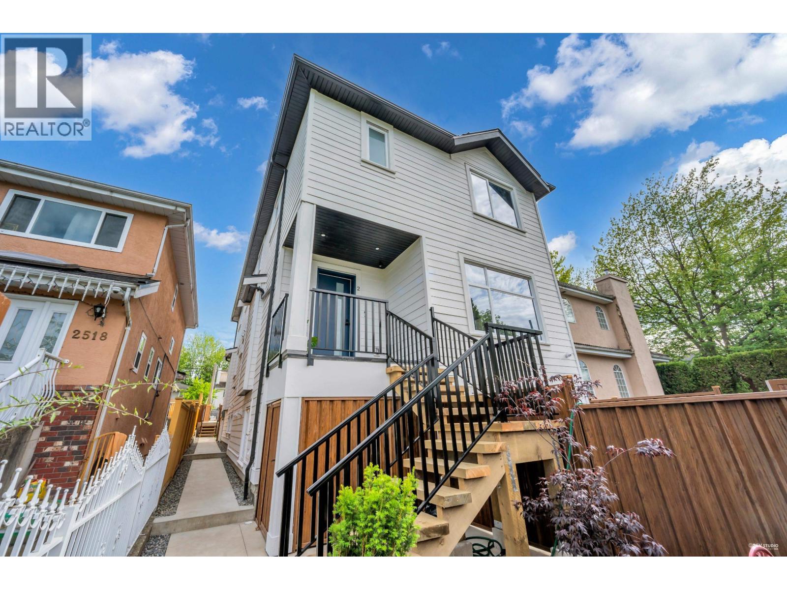 Photo 20 of 2 2512 E 22 Avenue, Vancouver BC