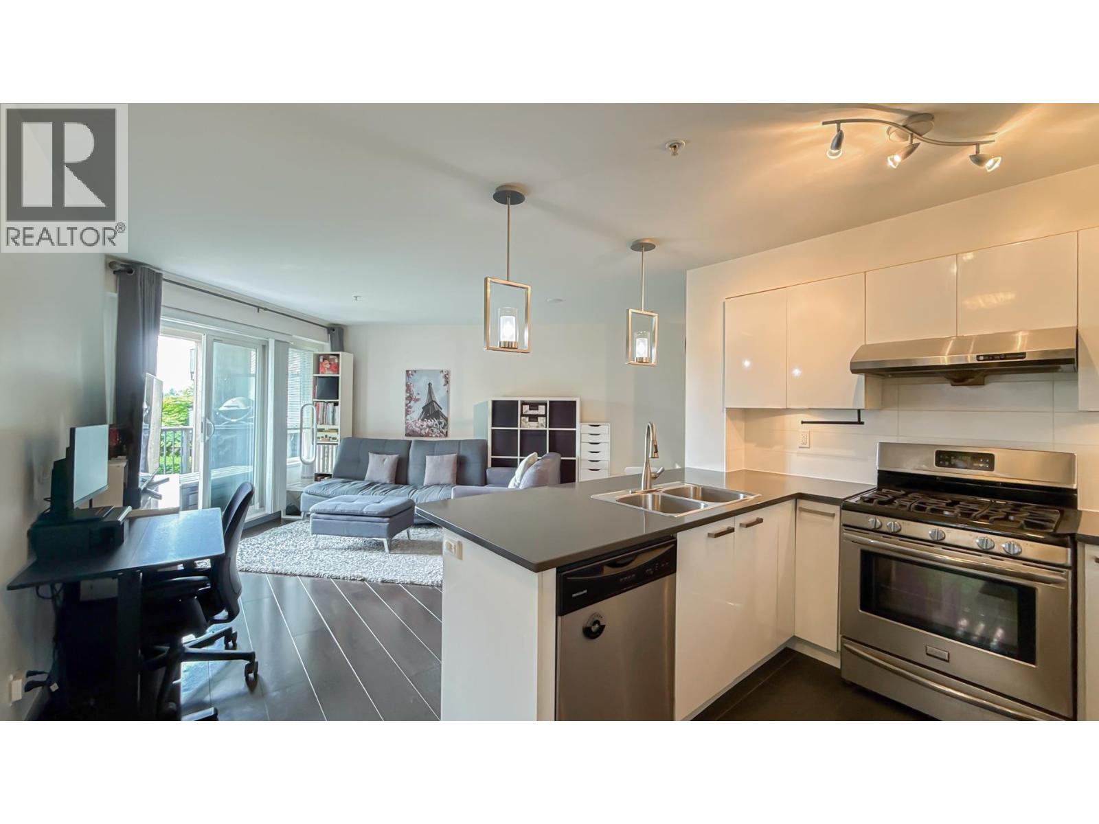 Photo 9 of 322 12339 Steveston Highway, Richmond BC
