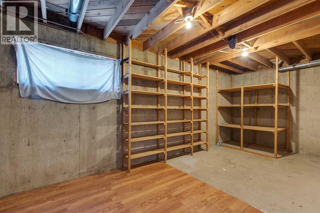 Single Family House Bi-level for Sale in   Avenue NE Huntington Hills Calgary 