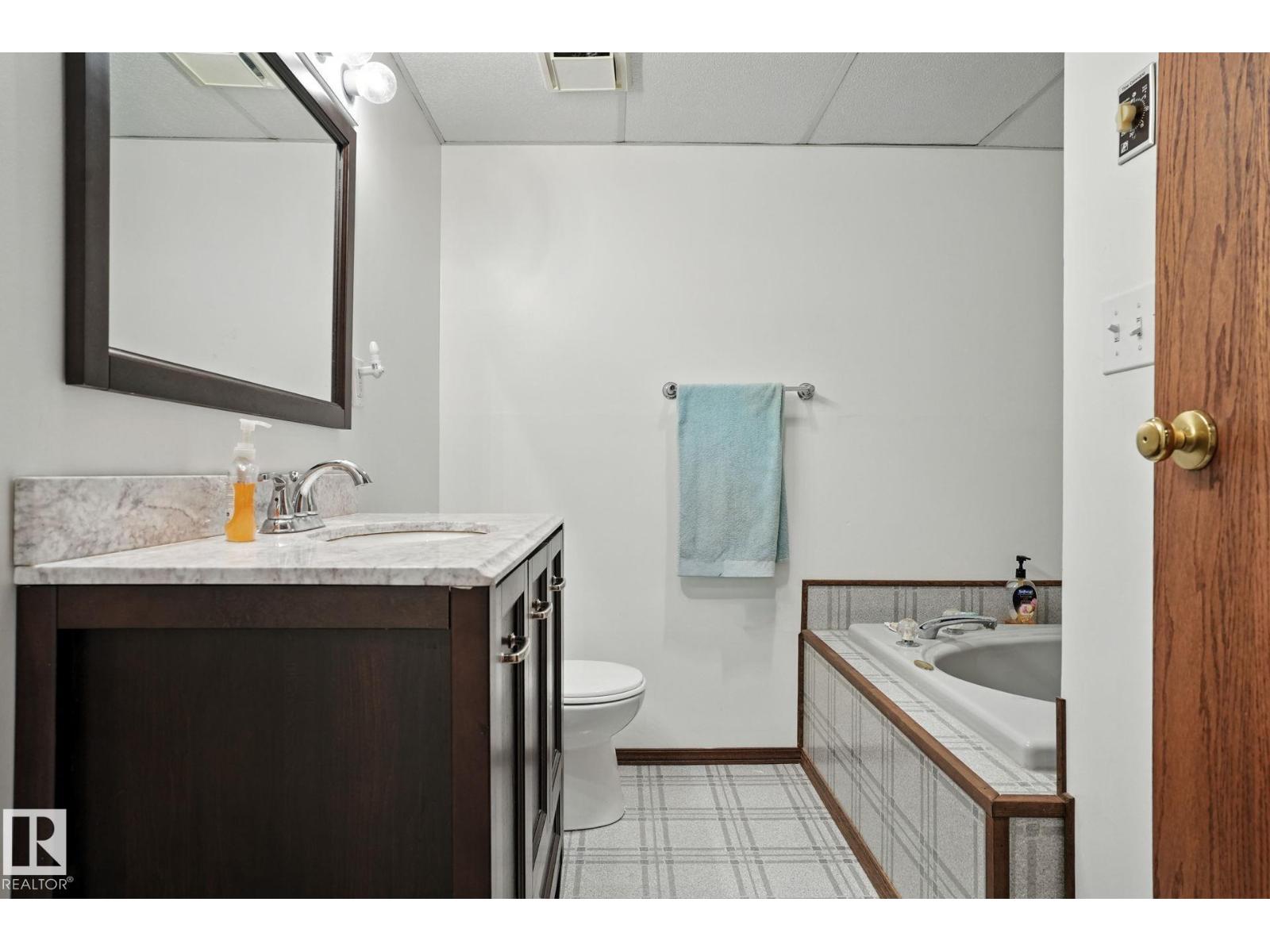 Photo 42 of 1893 48 St Nw, Edmonton AB