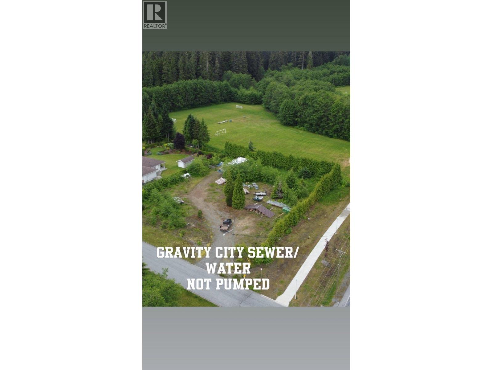 3 BLUEBERRY AVENUE, Kitimat