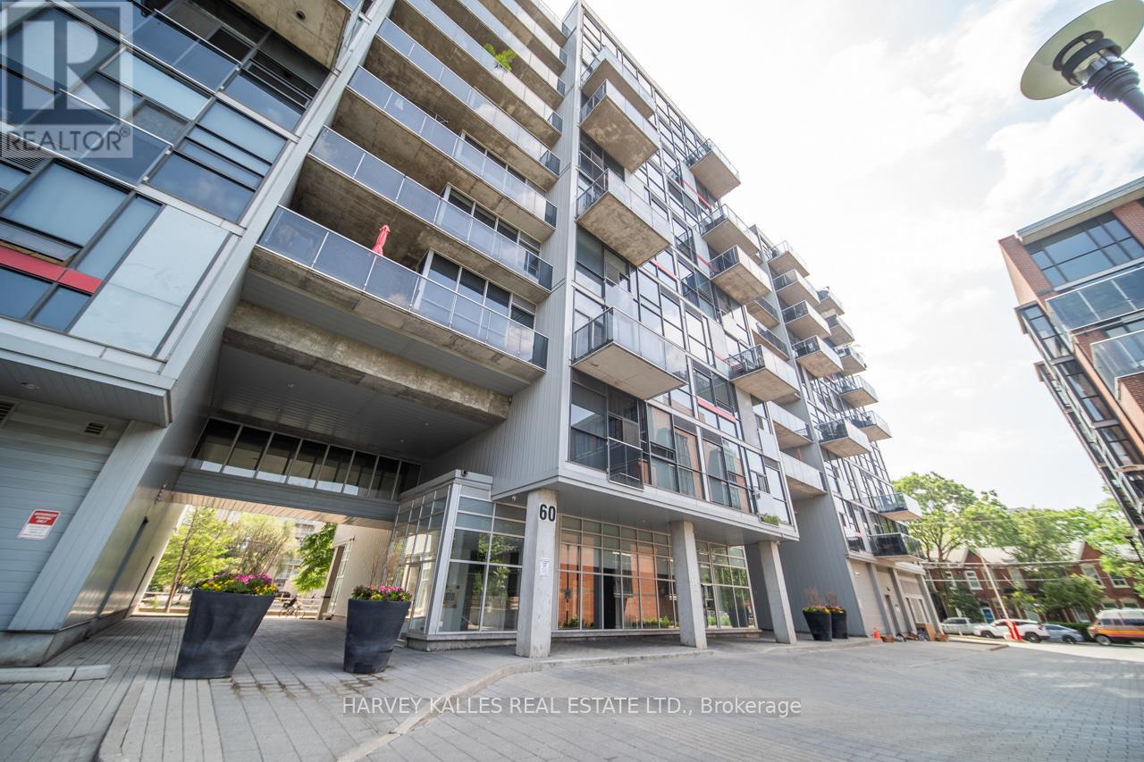 Photo 1 of 308 60 Bathurst Street, Toronto ON