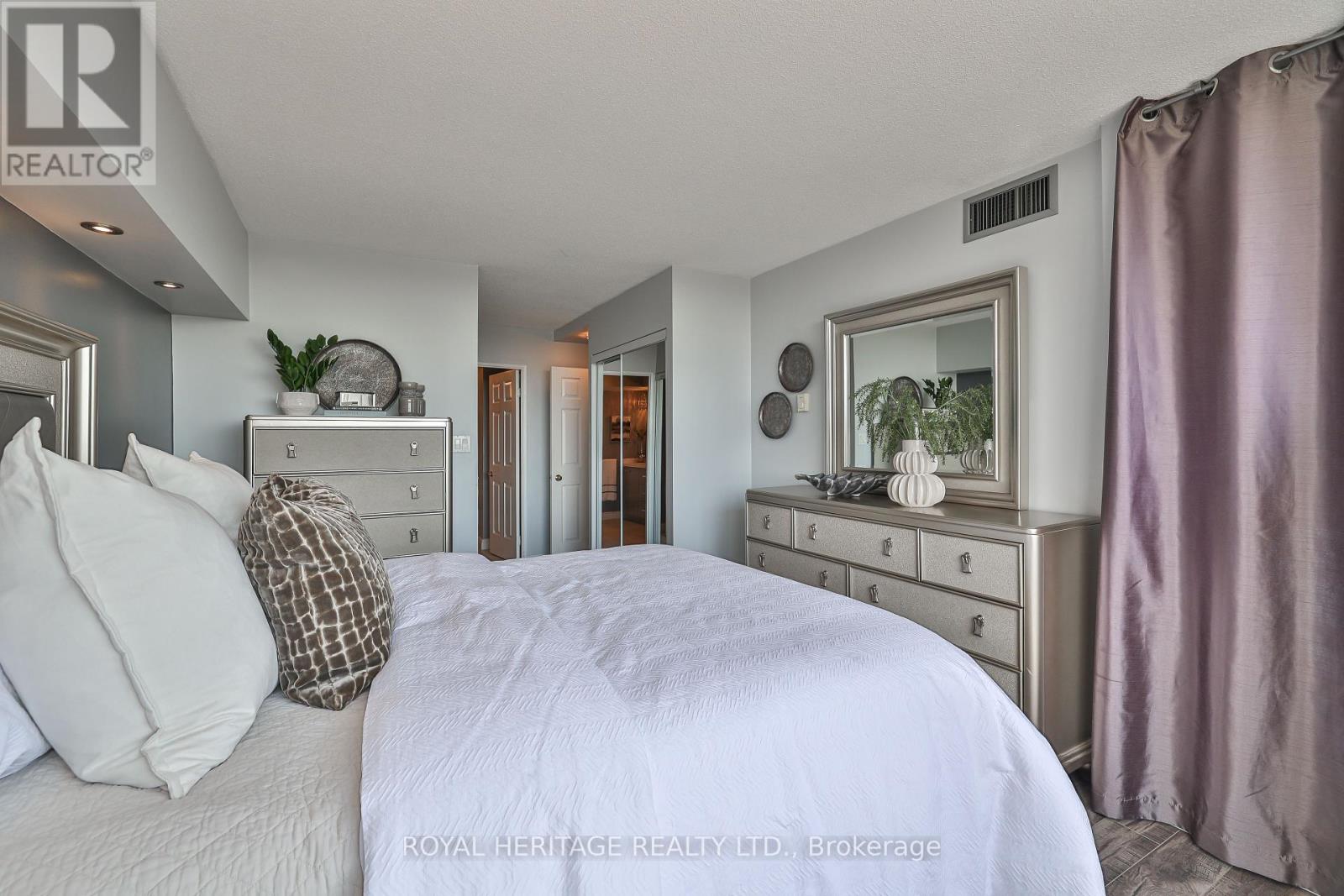Photo 20 of 806 10 Torresdale Avenue, Toronto ON