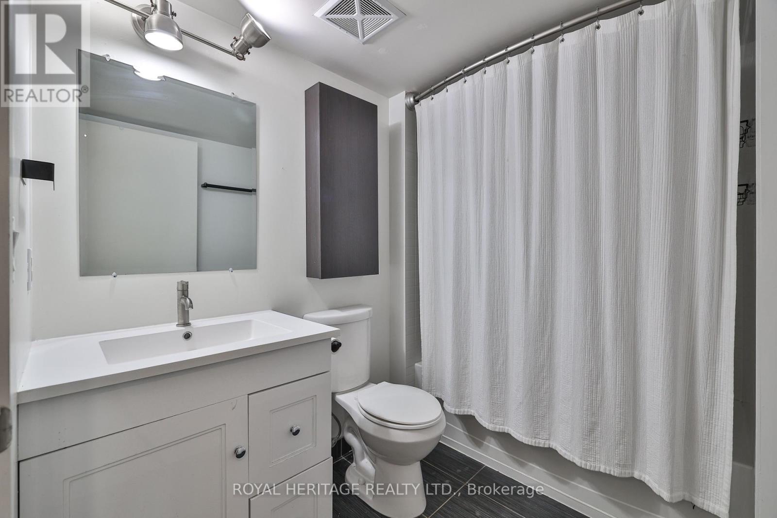 Photo 5 of 104 38 Joe Shuster Way, Toronto ON