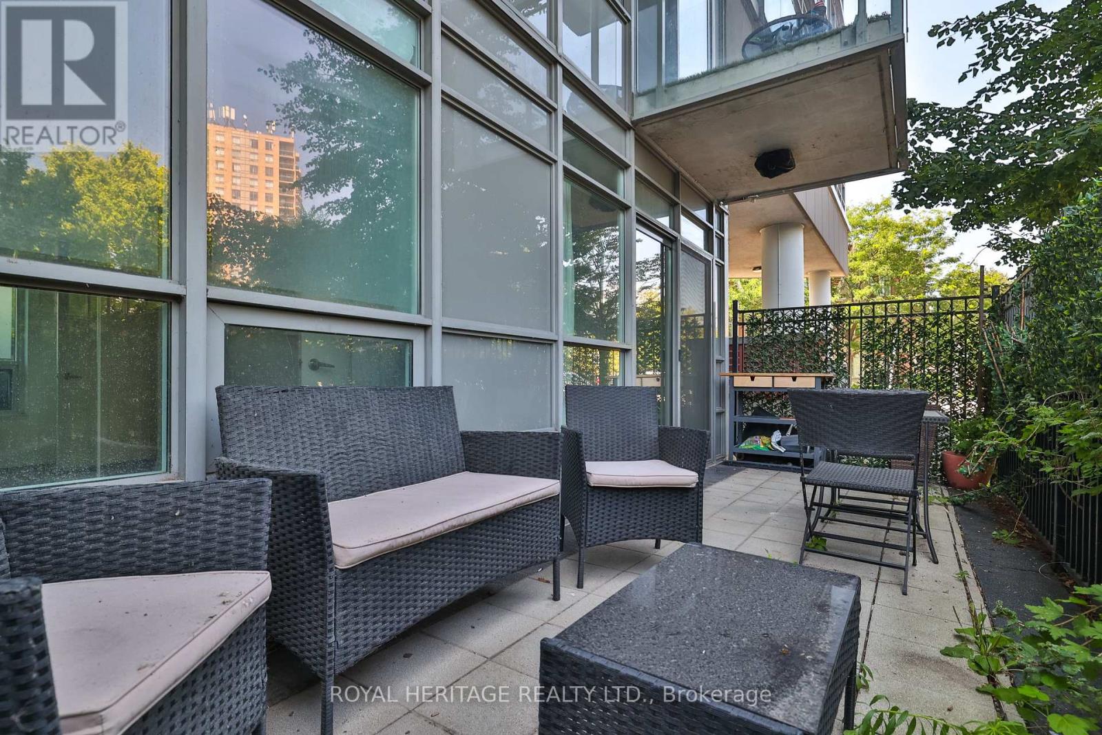 Photo 24 of 104 38 Joe Shuster Way, Toronto ON