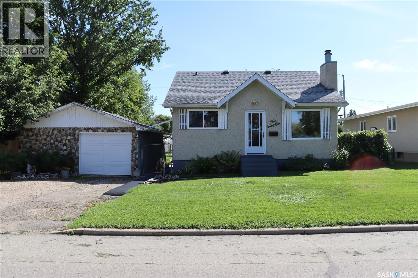 Photo 1 of 441 25th Street E, Prince Albert SK