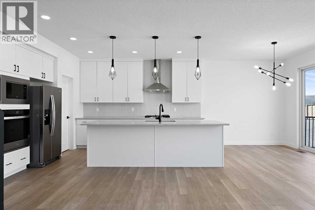 Single Family House for Sale in  Spring Creek Circle SW Springbank Hill Calgary 