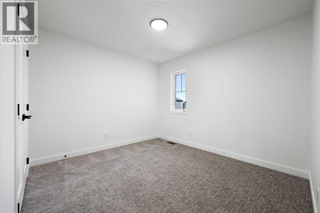 Single Family House for Sale in  Spring Creek Circle SW Springbank Hill Calgary 