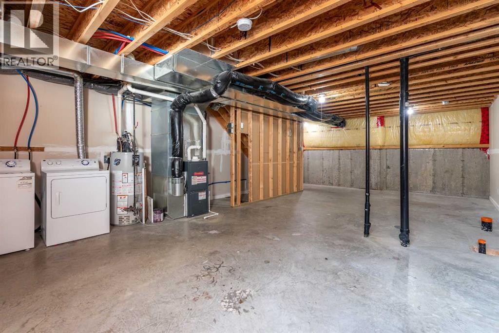 Photo 25 of 37 4008 41 Avenue, Lloydminster SK