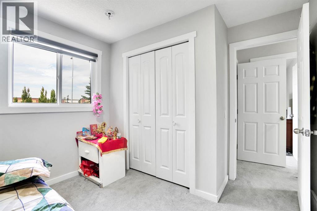 Single Family House for Sale in  Castlebrook Road NE Castleridge Calgary 