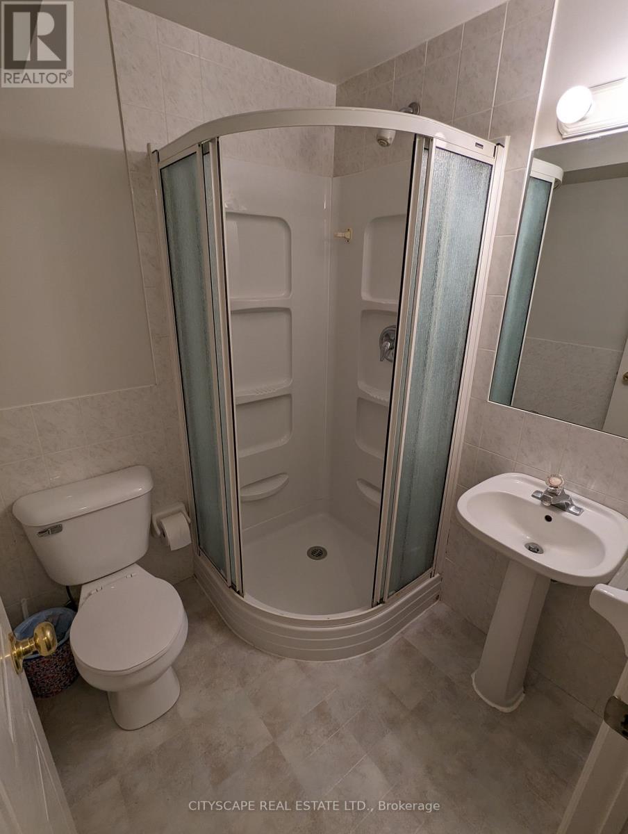 Photo 28 of 17 250 Keats Way, Waterloo ON