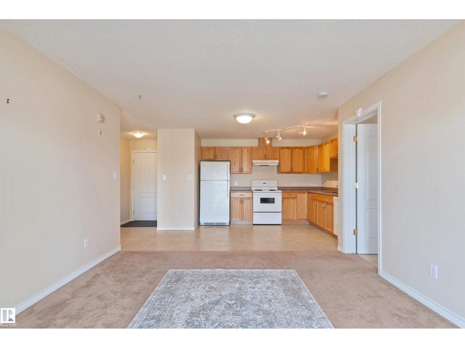 Photo 15 of 207 4703 43 Av, Stony Plain AB