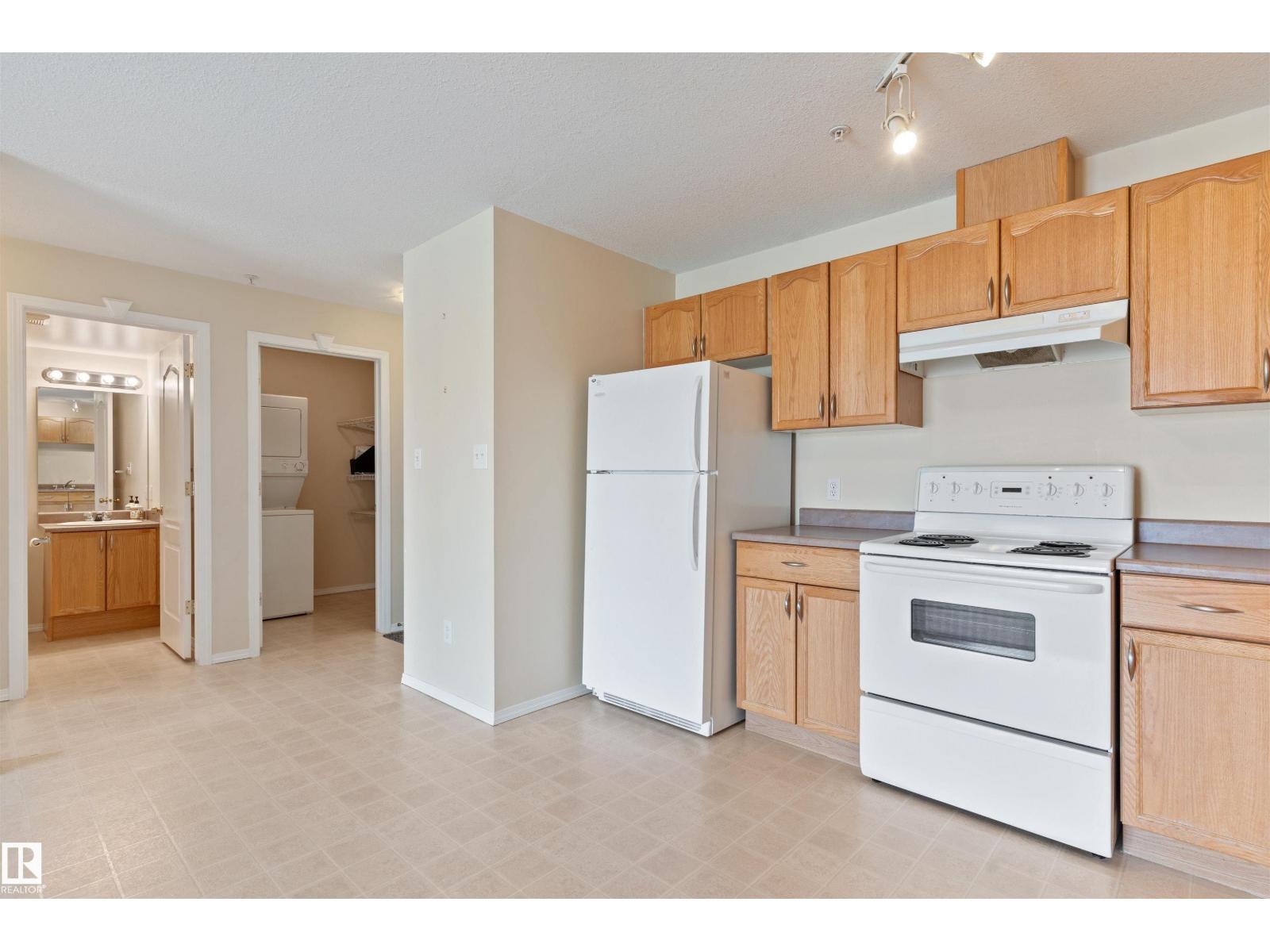 Photo 13 of 207 4703 43 Av, Stony Plain AB