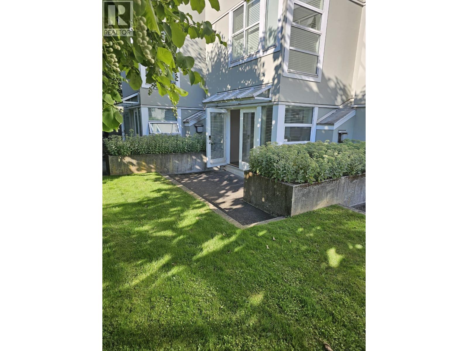 Photo 24 of 102 1990 Se Kent Avenue, Vancouver BC
