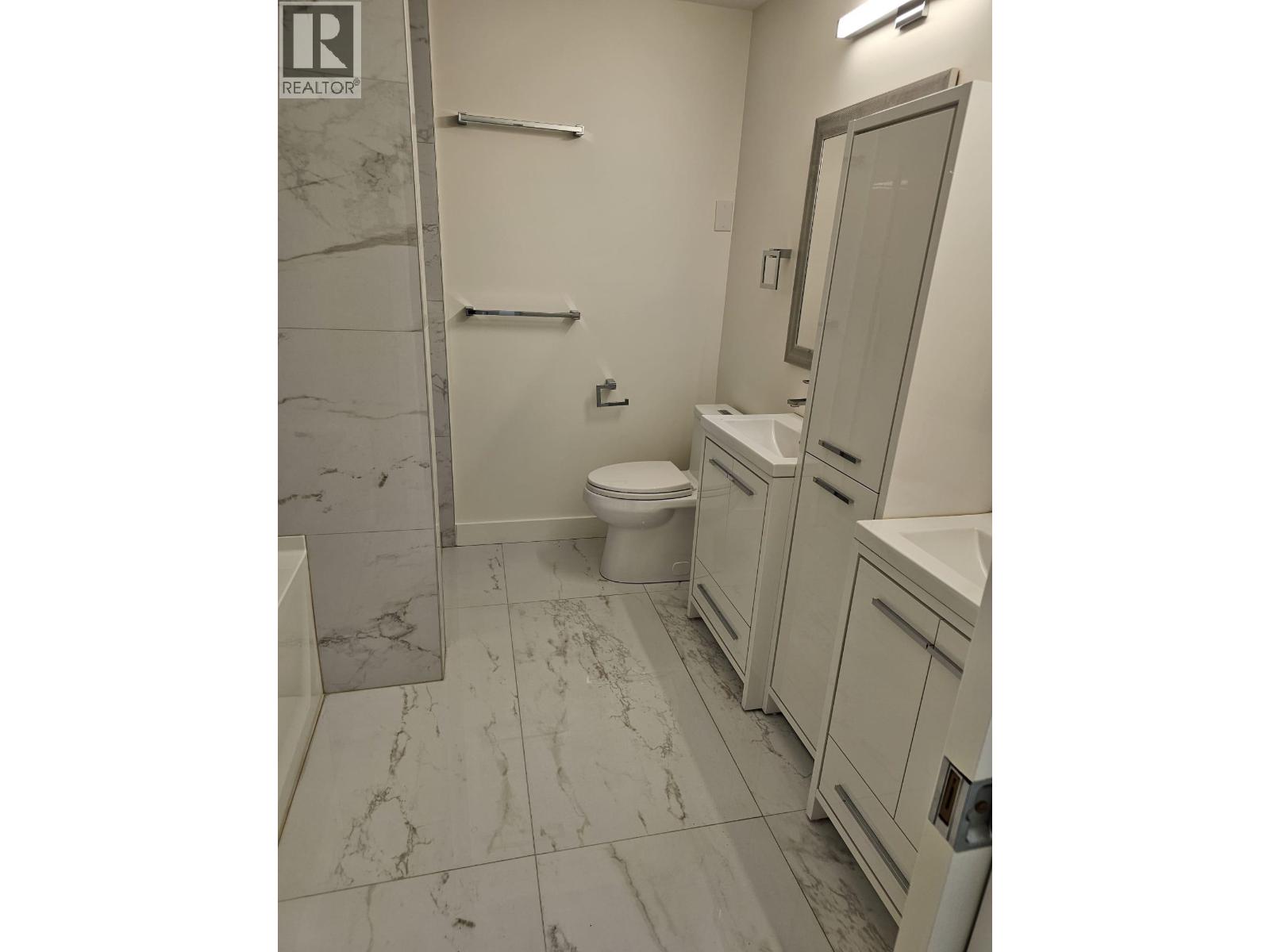 Photo 23 of 102 1990 Se Kent Avenue, Vancouver BC