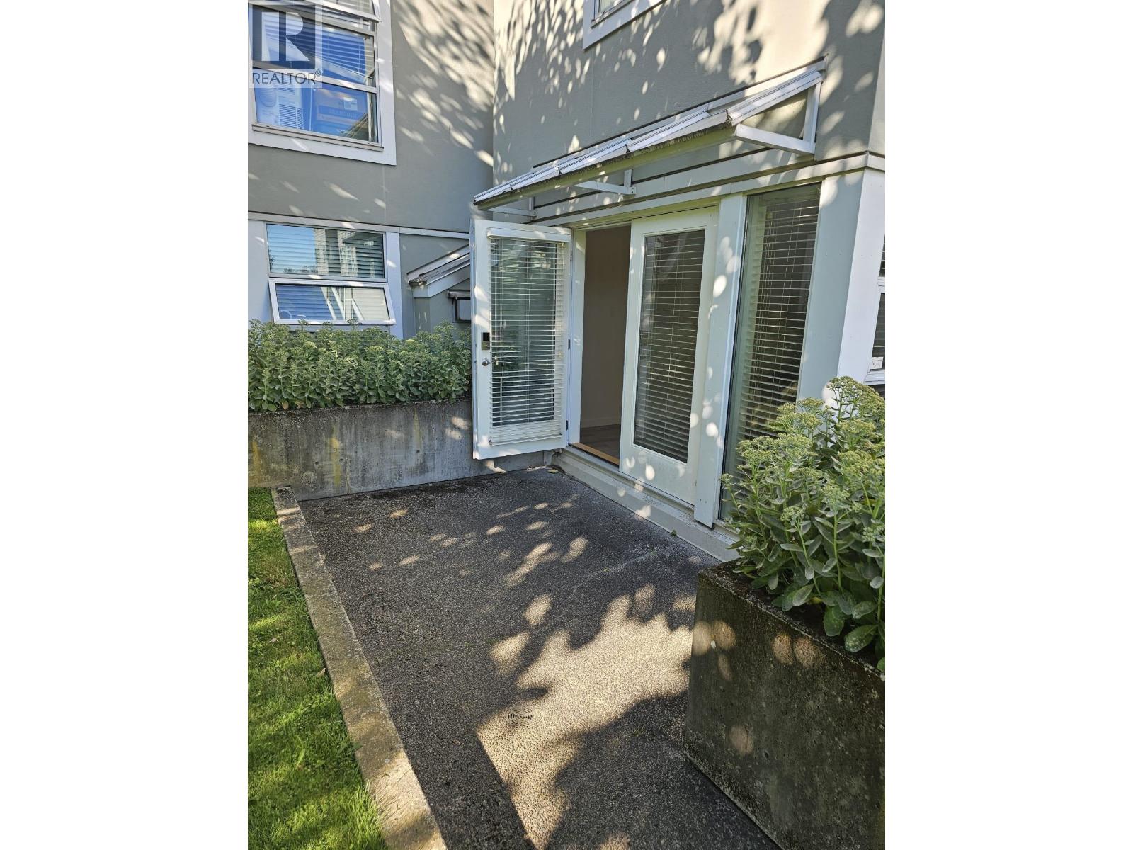 Photo 26 of 102 1990 Se Kent Avenue, Vancouver BC