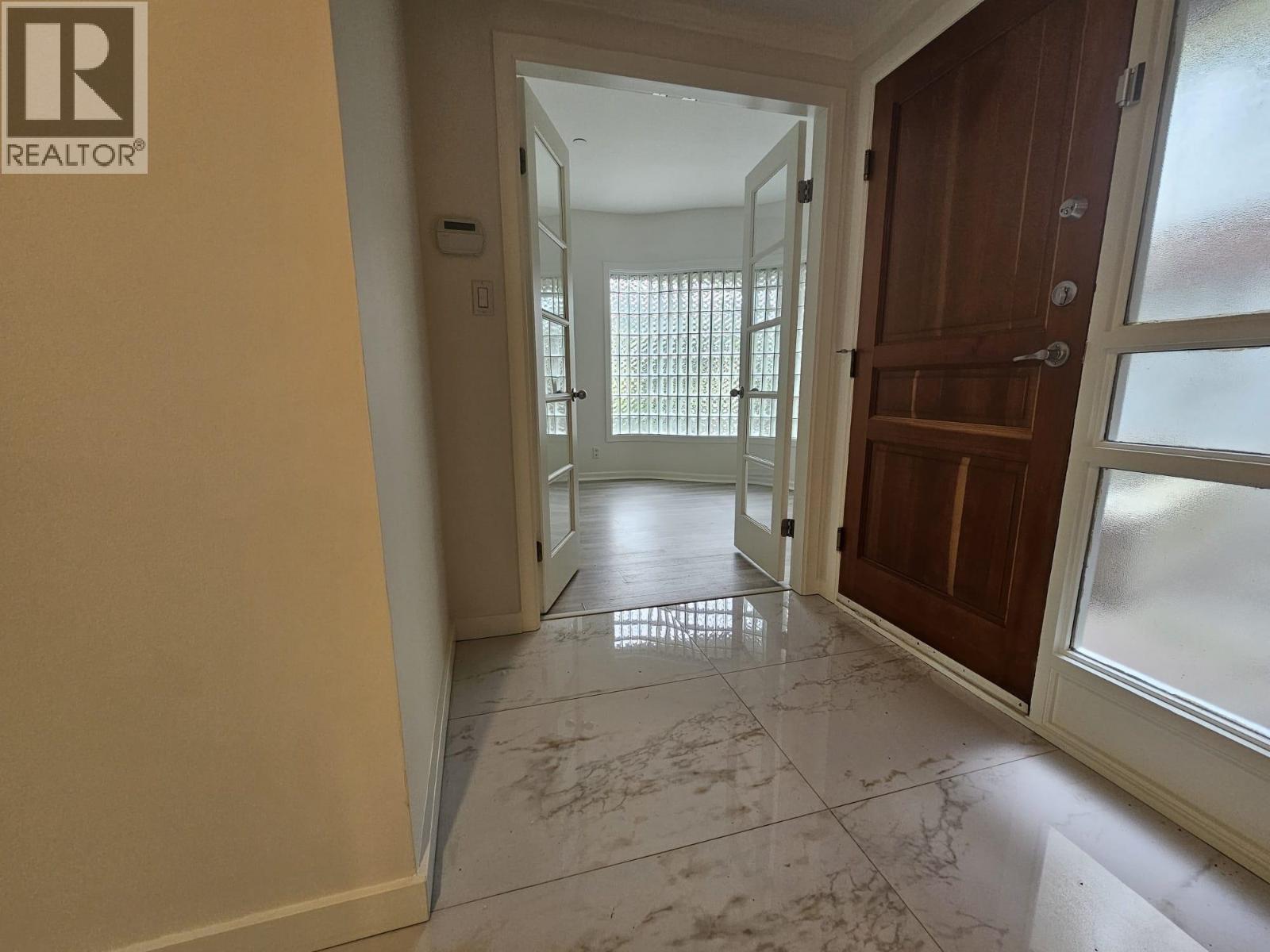 Photo 5 of 102 1990 Se Kent Avenue, Vancouver BC