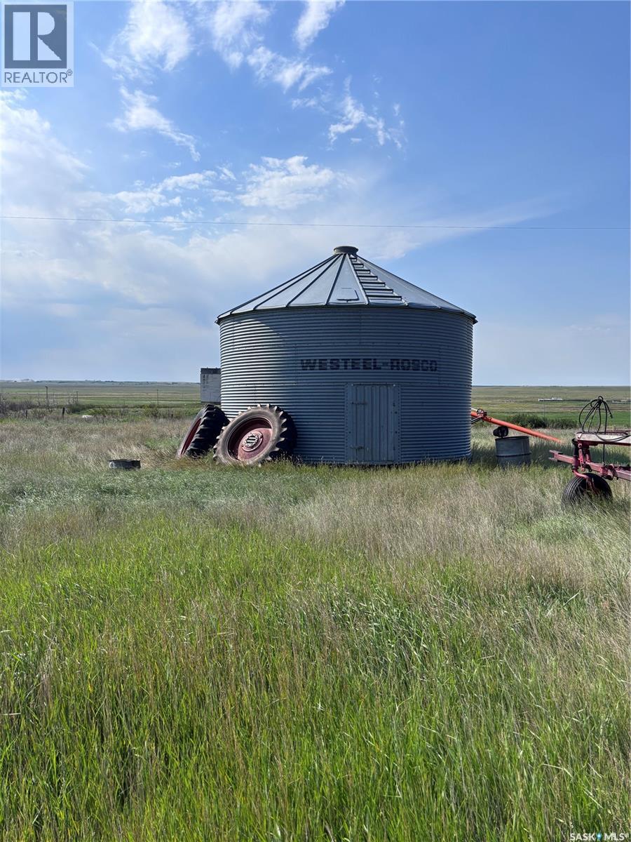 Photo 24 of Empey Acreage, Aneroid SK