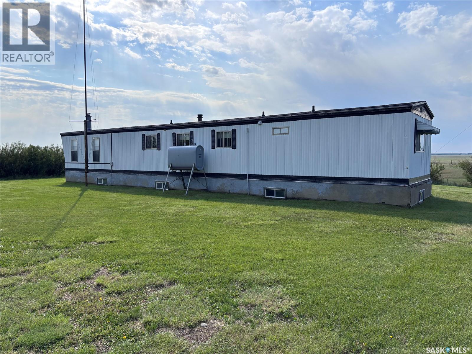 Photo 3 of Empey Acreage, Aneroid SK