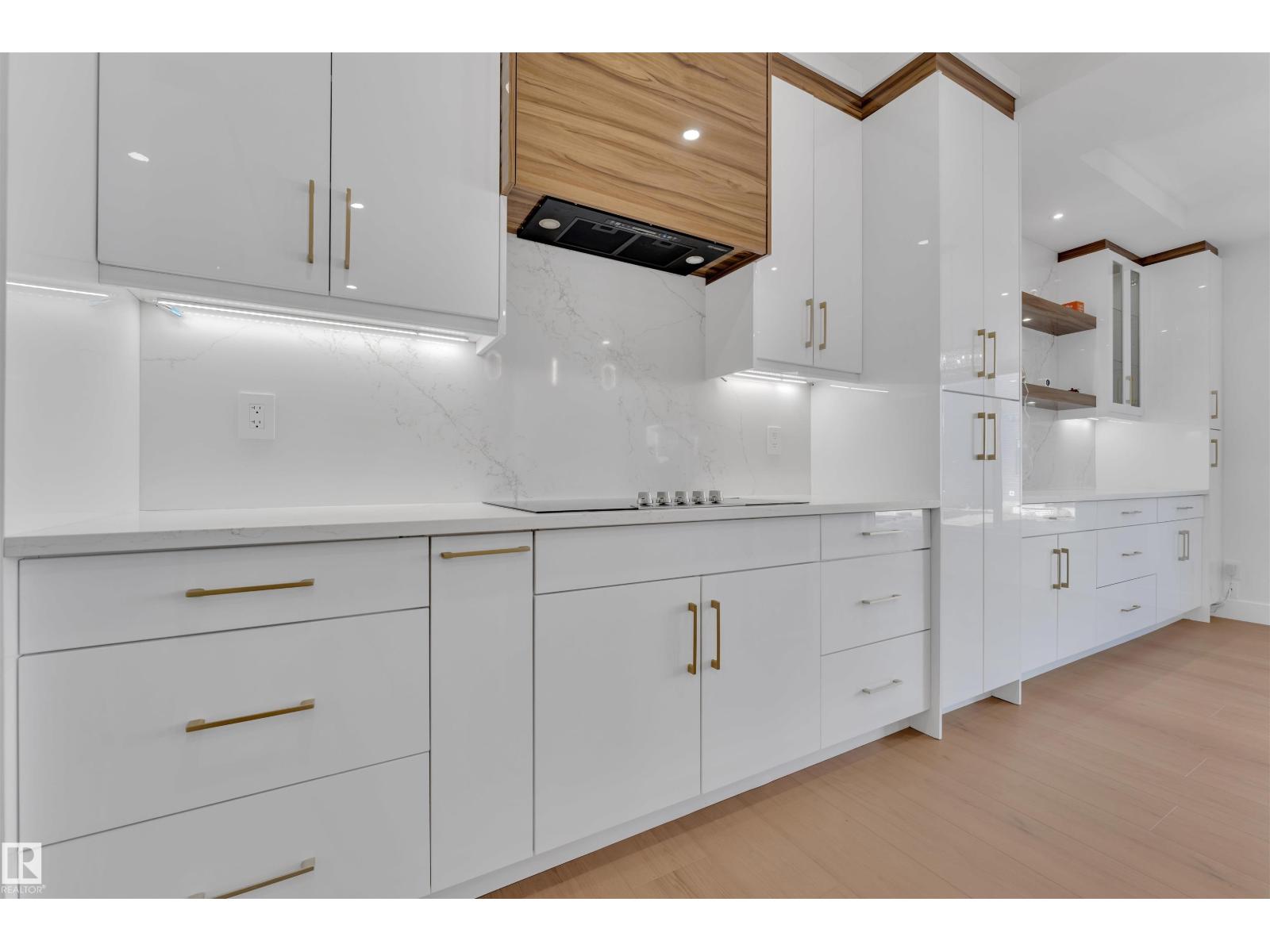 Photo 16 of 121 29 A St Sw Sw, Edmonton AB