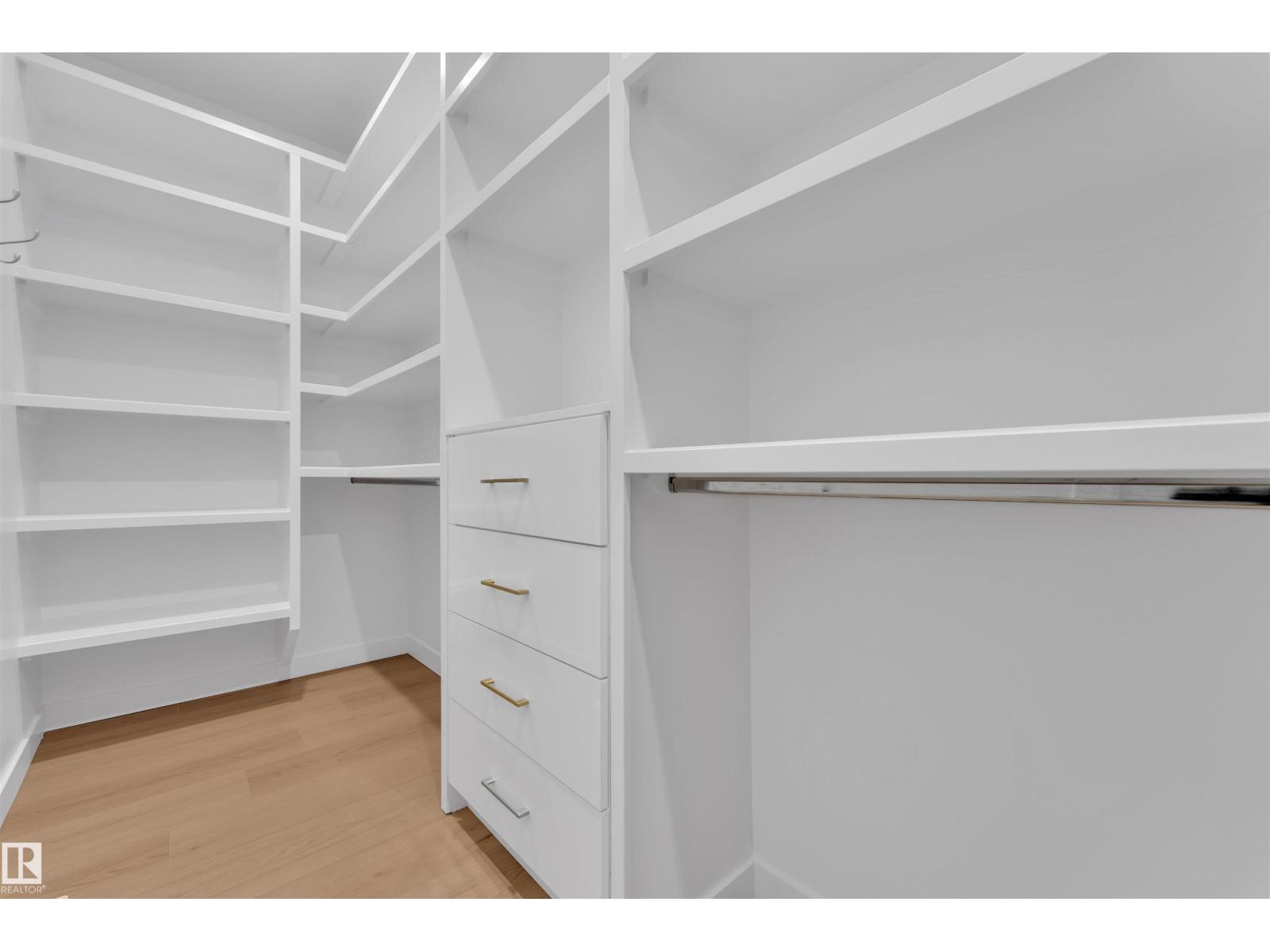 Photo 38 of 121 29 A St Sw Sw, Edmonton AB
