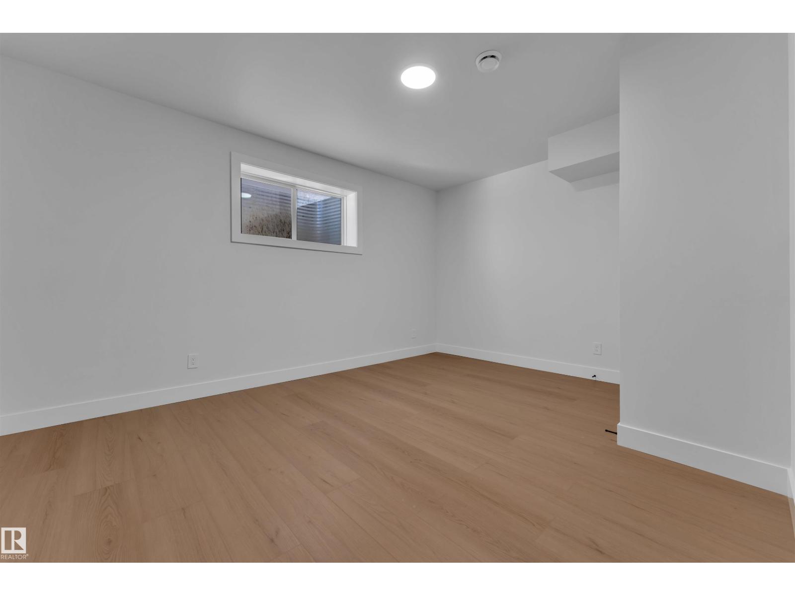 Photo 54 of 121 29 A St Sw Sw, Edmonton AB