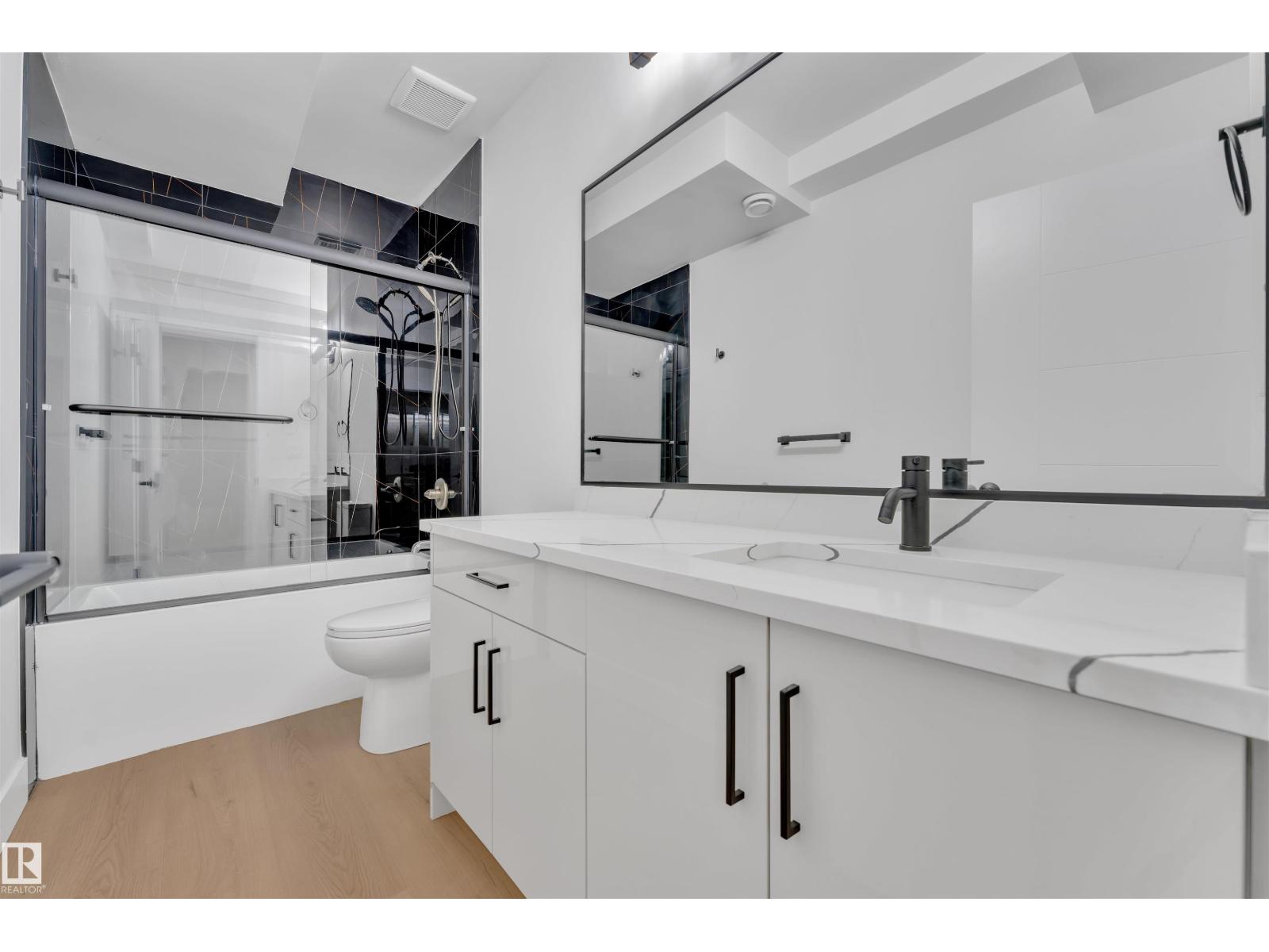 Photo 56 of 121 29 A St Sw Sw, Edmonton AB