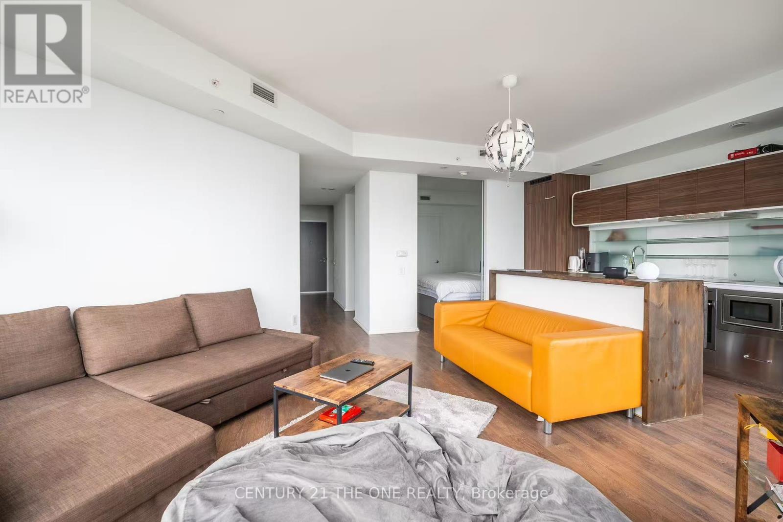 Photo 7 of 4301 45 Charles Street, Toronto ON