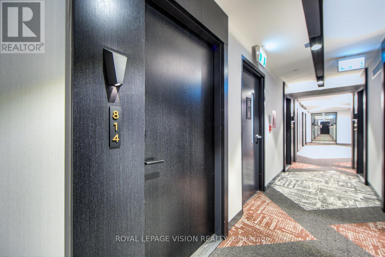 Photo 7 of 814 470 Front Street W, Toronto ON