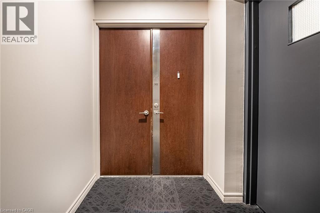 Photo 8 of 350 Concession Street Unit 302, Hamilton ON