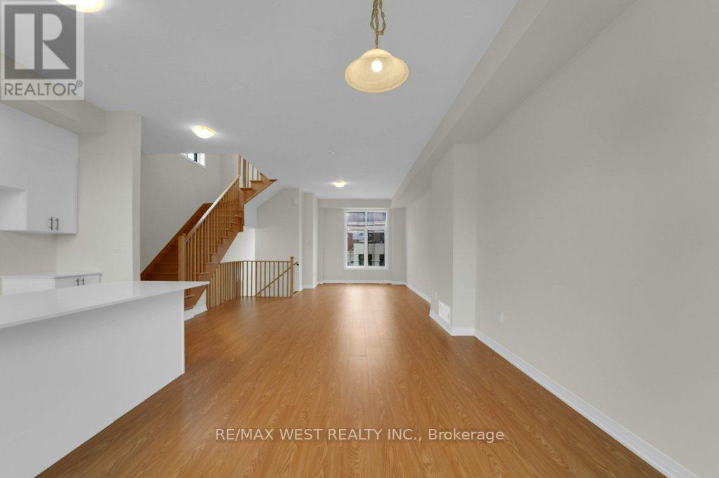 Photo 10 of 34 George Bales Lane, Richmond Hill ON