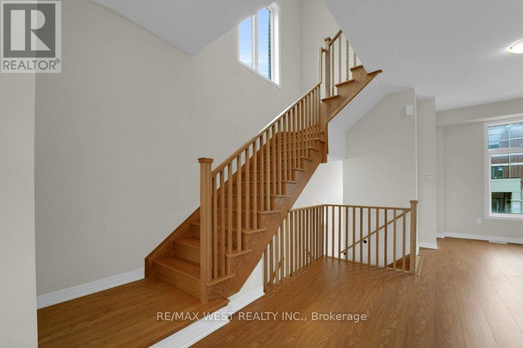Photo 13 of 34 George Bales Lane, Richmond Hill ON