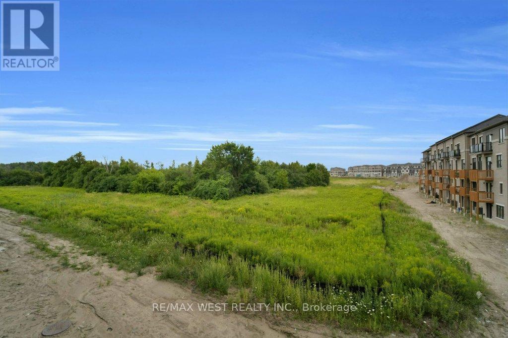Photo 33 of 34 George Bales Lane, Richmond Hill ON