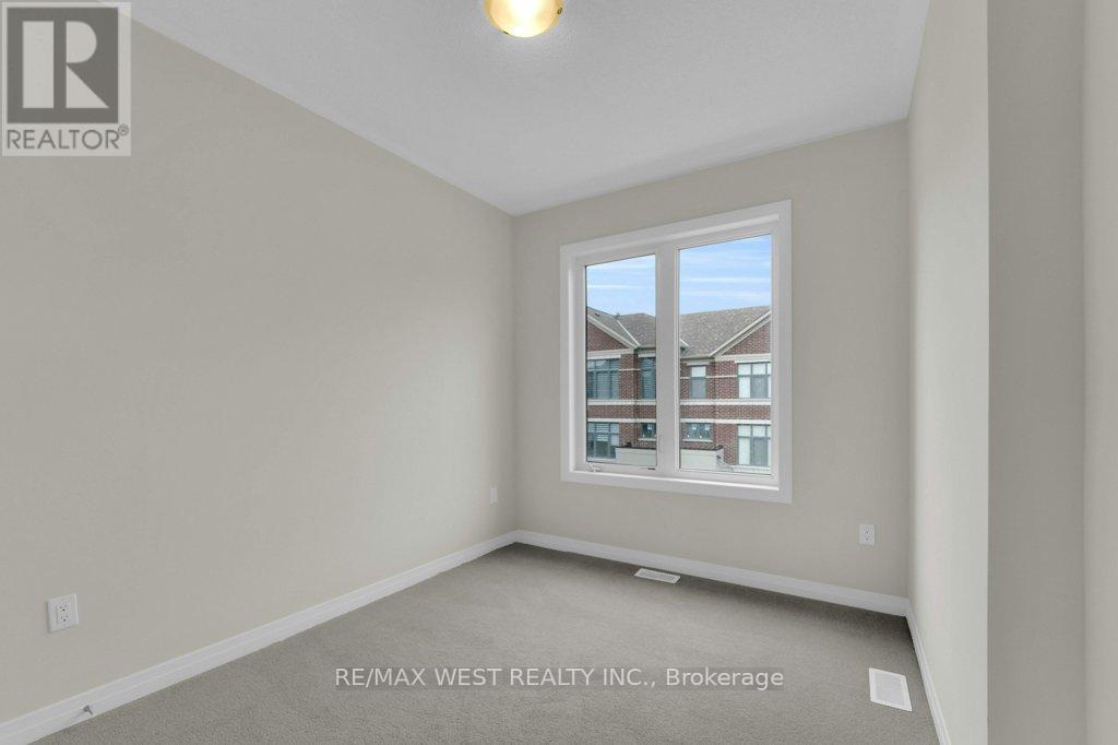 Photo 35 of 34 George Bales Lane, Richmond Hill ON