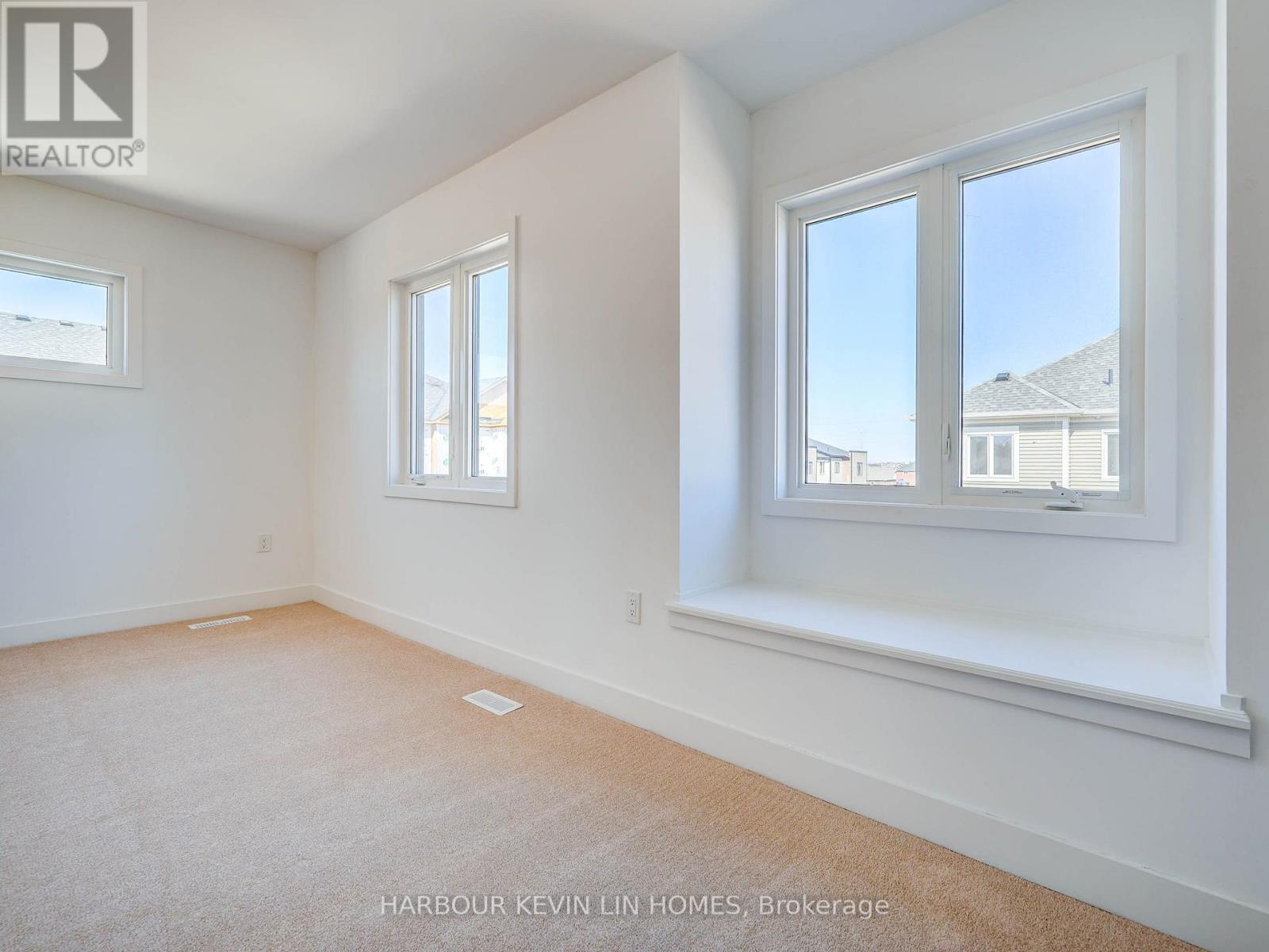 Photo 21 of 30 Wheatfield Road, Barrie ON