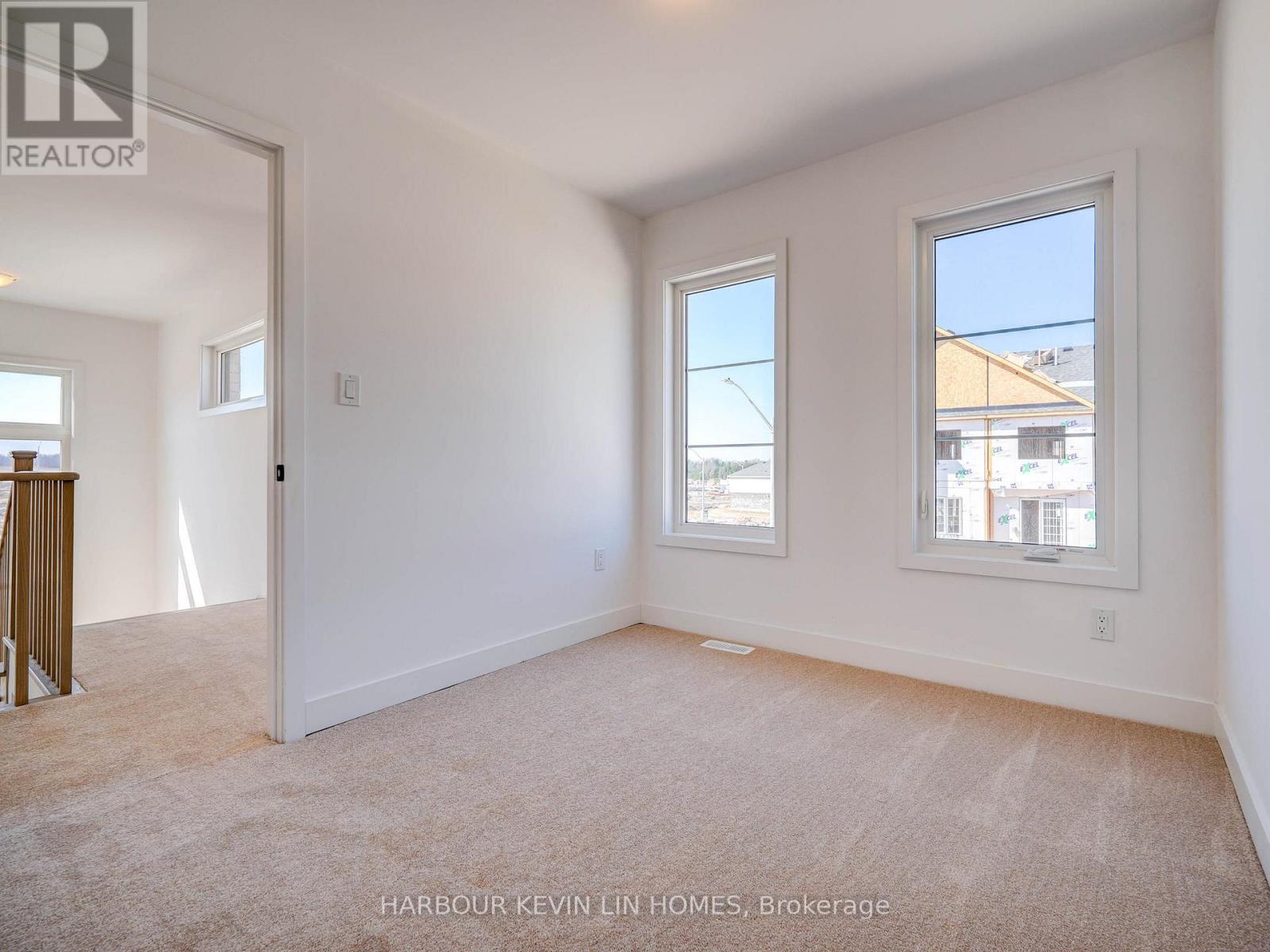 Photo 26 of 30 Wheatfield Road, Barrie ON