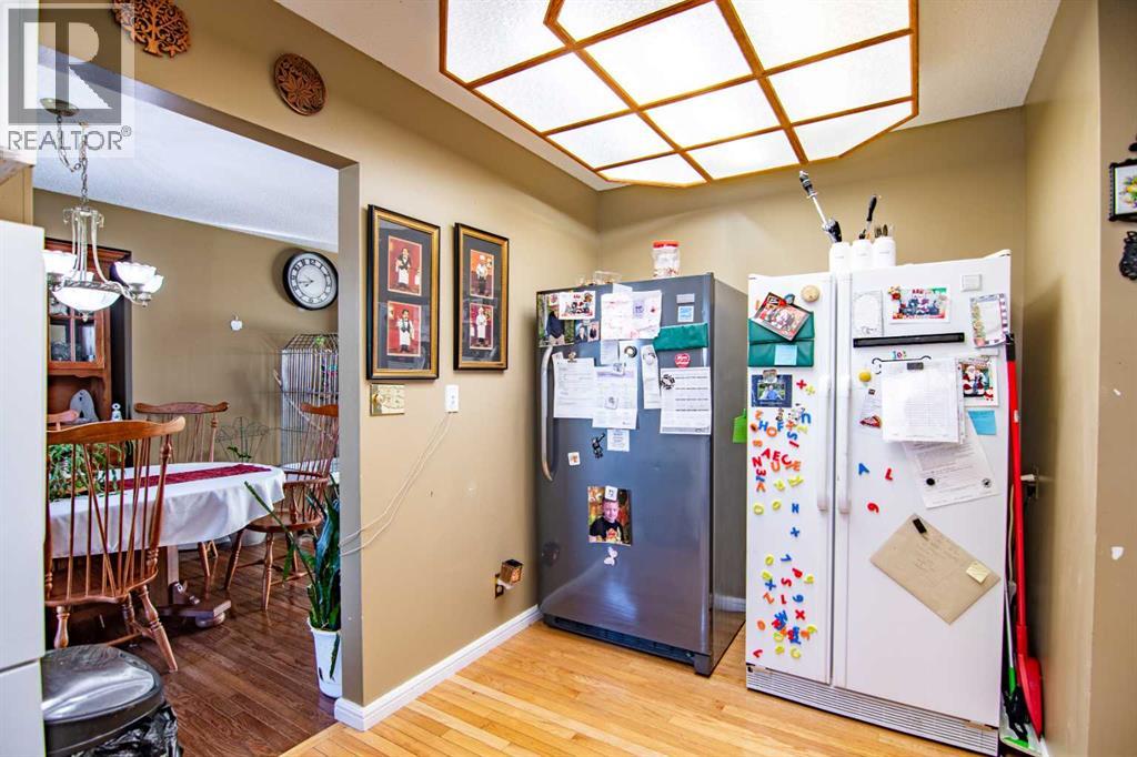 Photo 18 of 84 Pearson Crescent, Red Deer AB