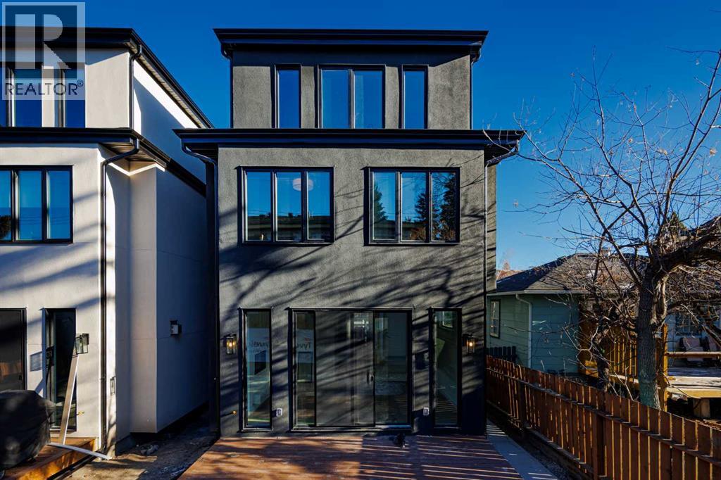 Single Family House for Sale in   Street SW Richmond Calgary 