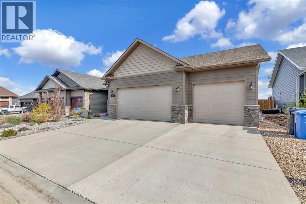 Photo 43 of 51 2715 73 Avenue, Lloydminster AB