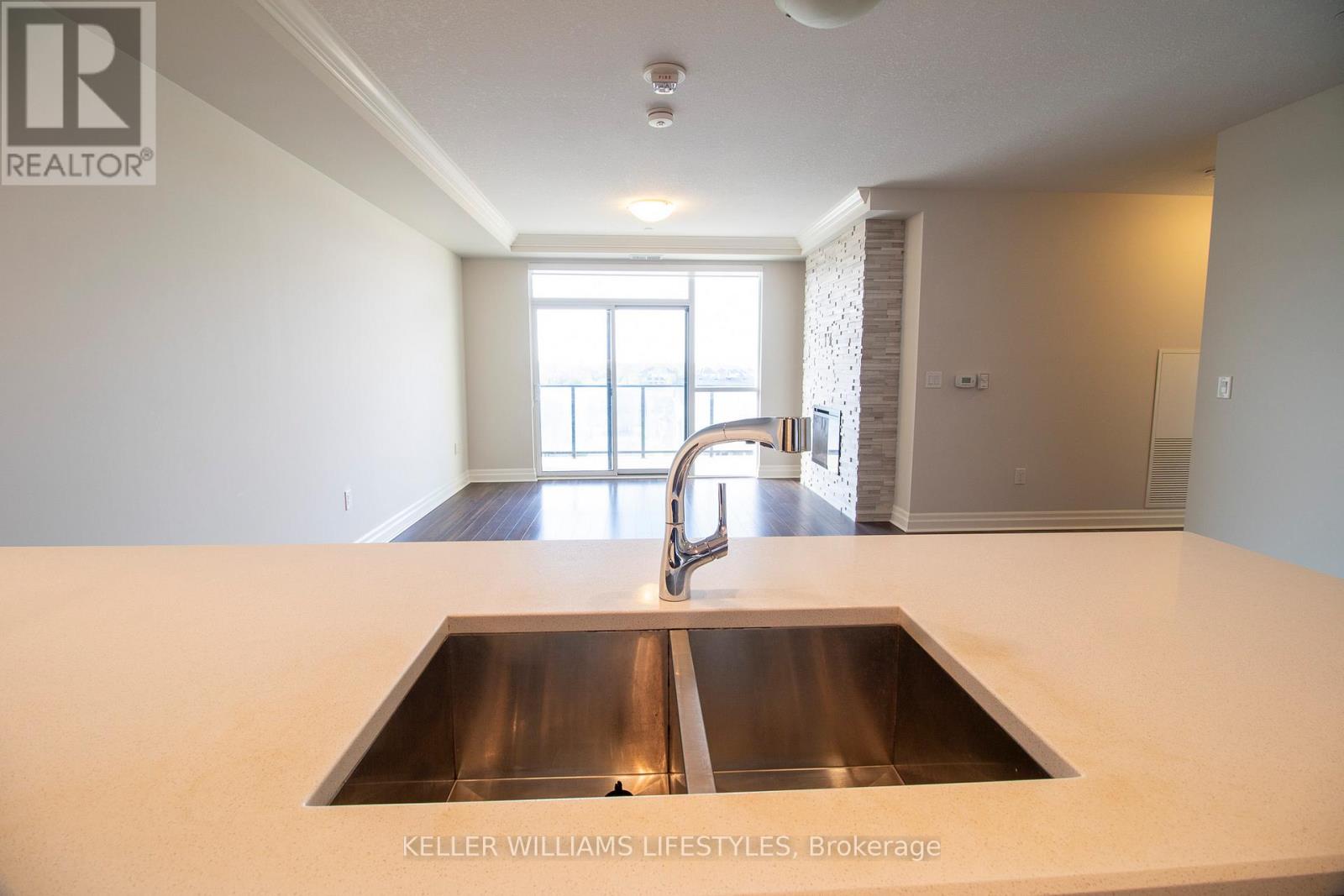Photo 19 of 512 260 Village Walk Boulevard, London North ON